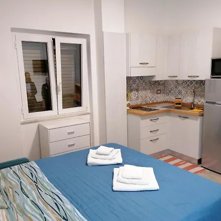 Casa de hóspedes Parco Dei Gerani - Il Monolocale E La - And Formia