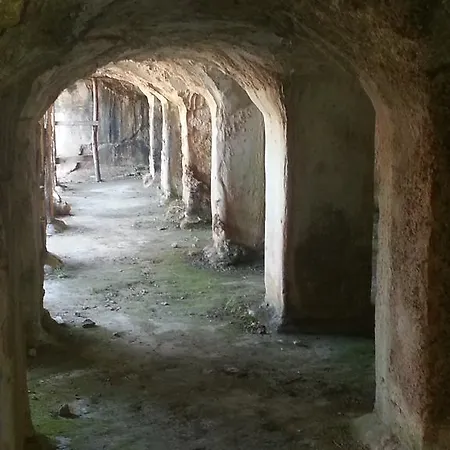Parco Dei Gerani - Il Monolocale E La - And Gasthuis